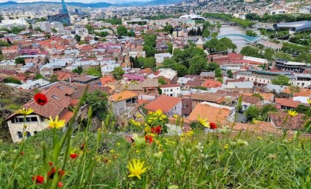 Novost! ARMENIJA in GRUZIJA : KROMPIRJEVE počitnice na Kavkazu   / 9 dni