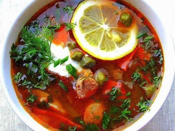 Recept zelo okusne ruske juhe. Kuhajmo z Ruskim ekspresom!